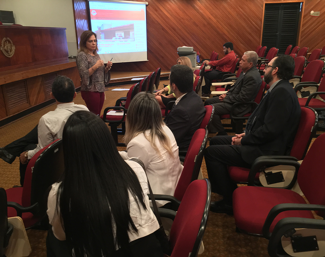 Pagamento em dinheiro da tarifa de ônibus pode estar com os dias contados