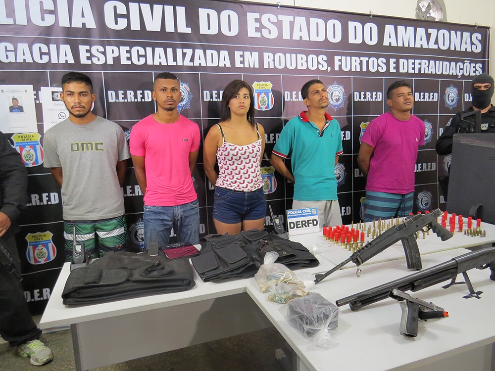 Suspeitos de tentar explodir caixa eletrônico são presos pela Polícia Civil