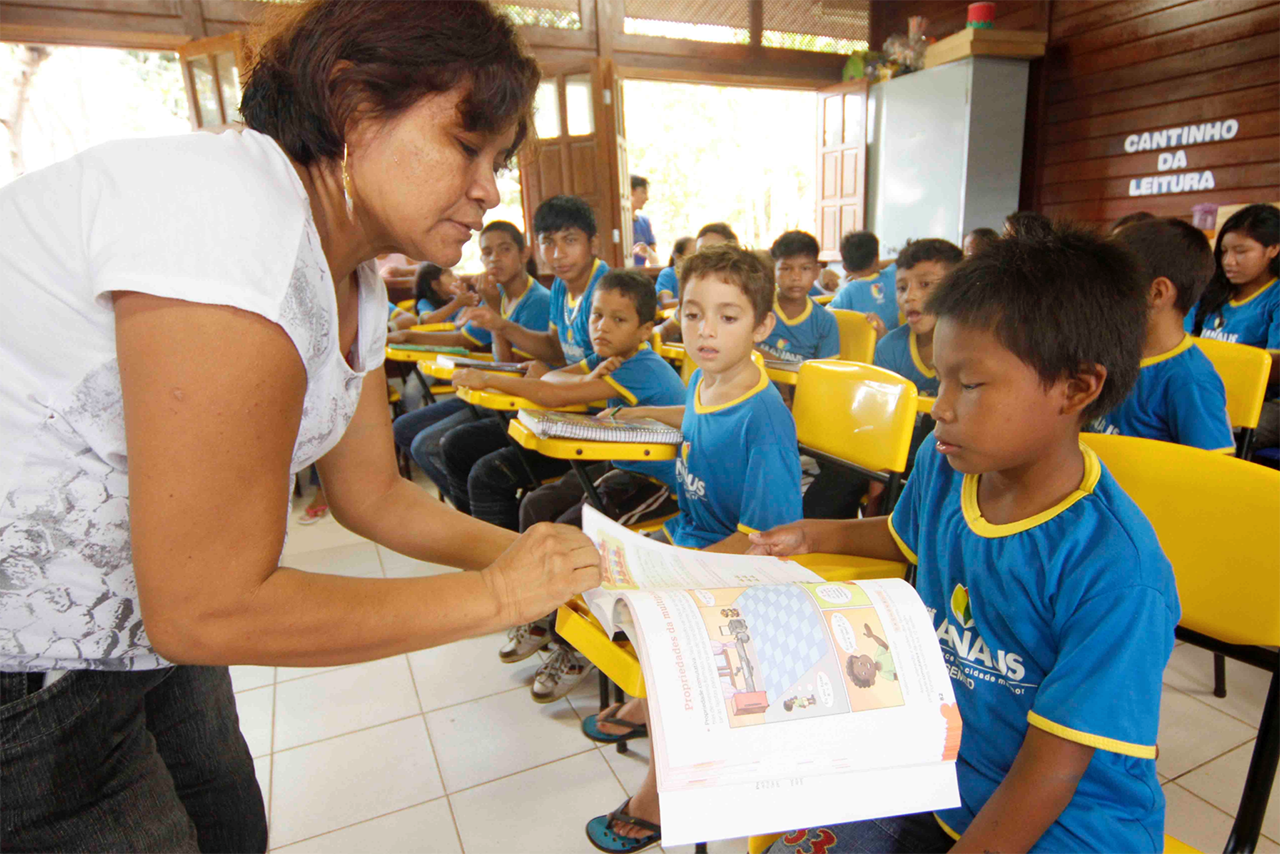 Progressões de educadores municipais são publicadas no Diário Oficial