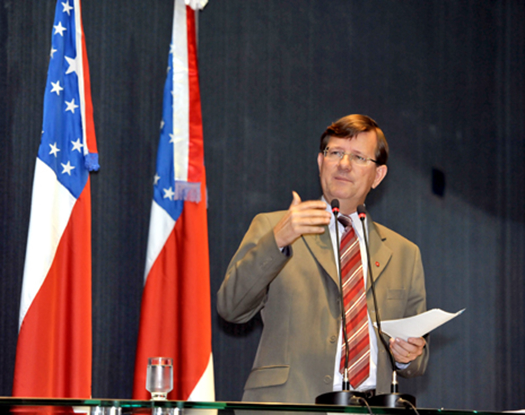 José Ricardo repudia massacre de indígenas