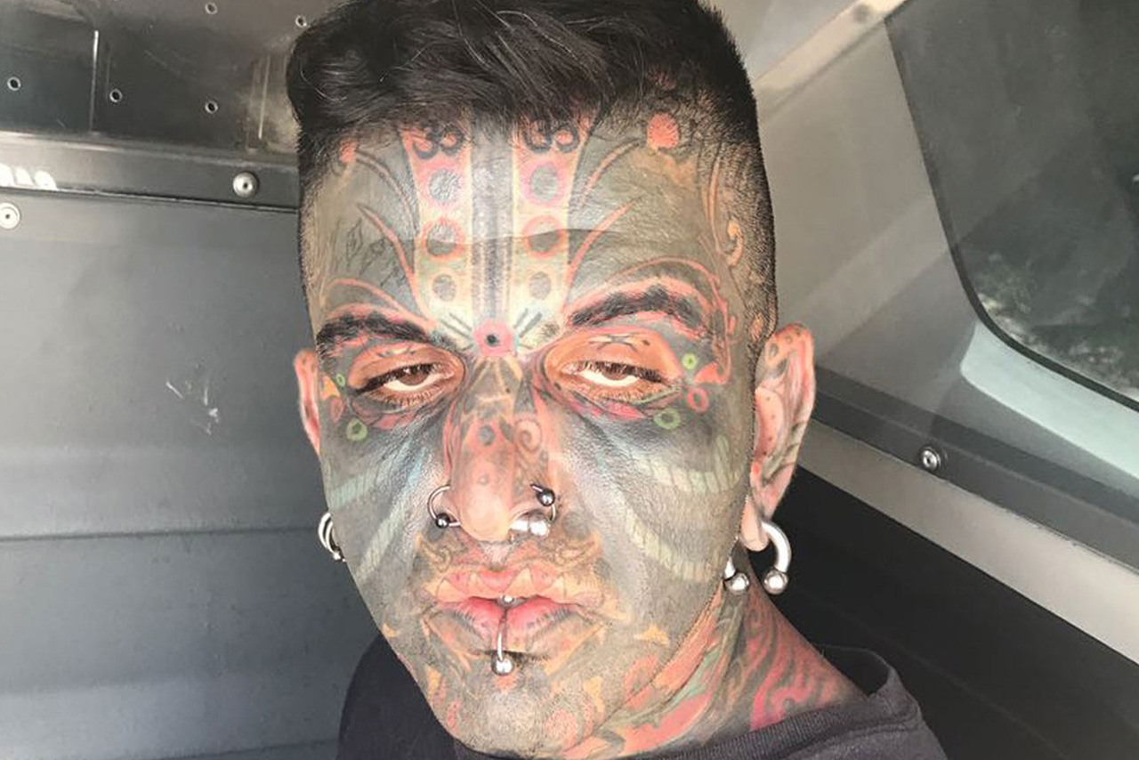 Homem se masturbou pra criança de 7 anos