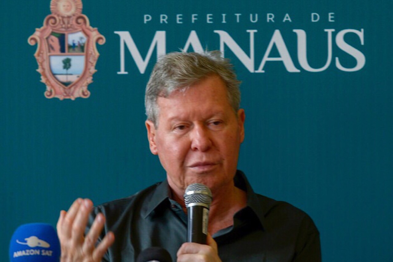 Arthur lembra passagem com FHC e diz que, em relação à saúde, já não se sente uma Mercedes