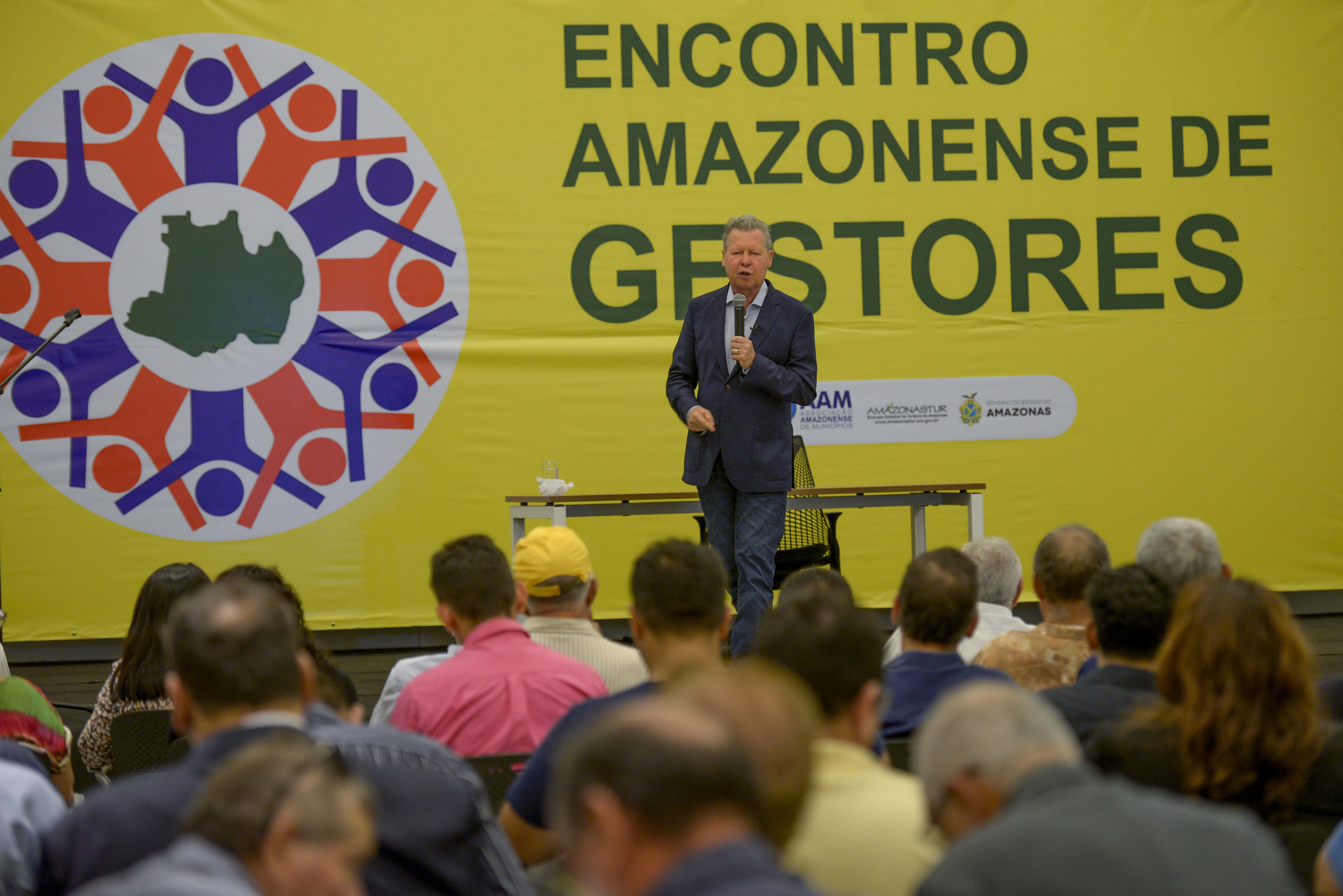 Arthur defende maior distribuição dos recursos federais para municípios