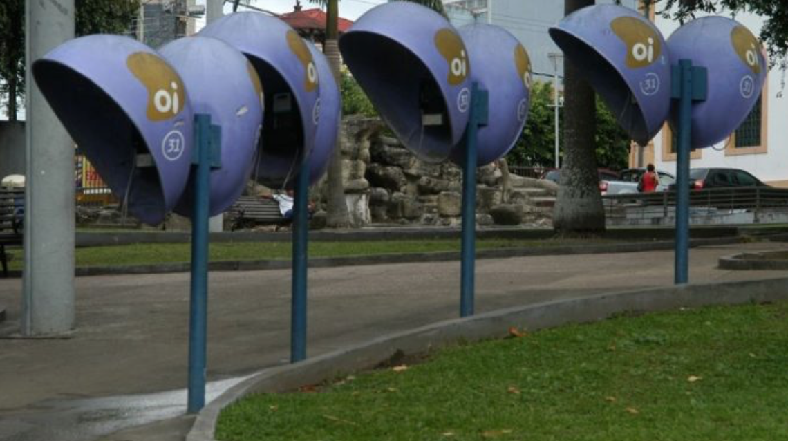 Orelhões da Oi oferecem ligações gratuitas no Amazonas