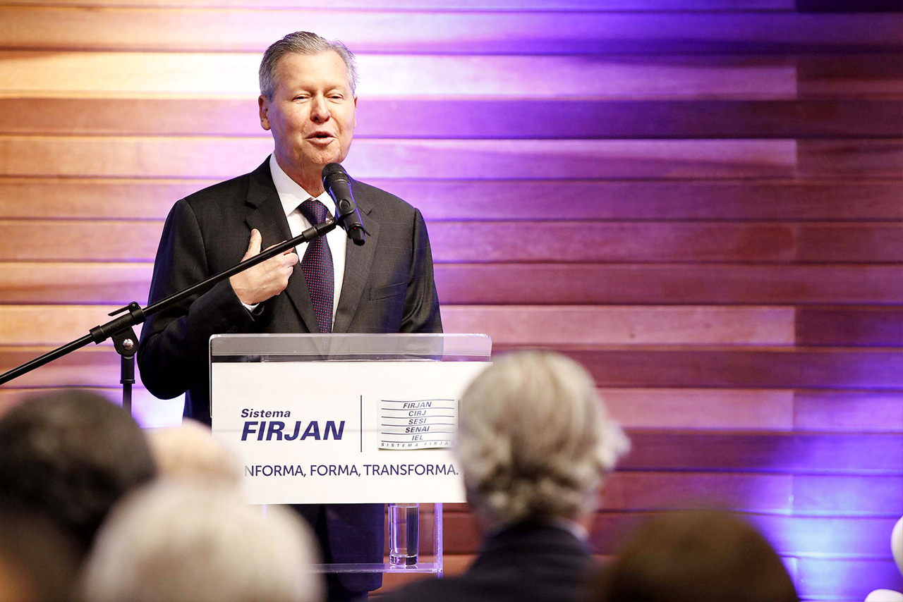 Arthur diz que contas públicas são sólidas graças à austeridade fiscal