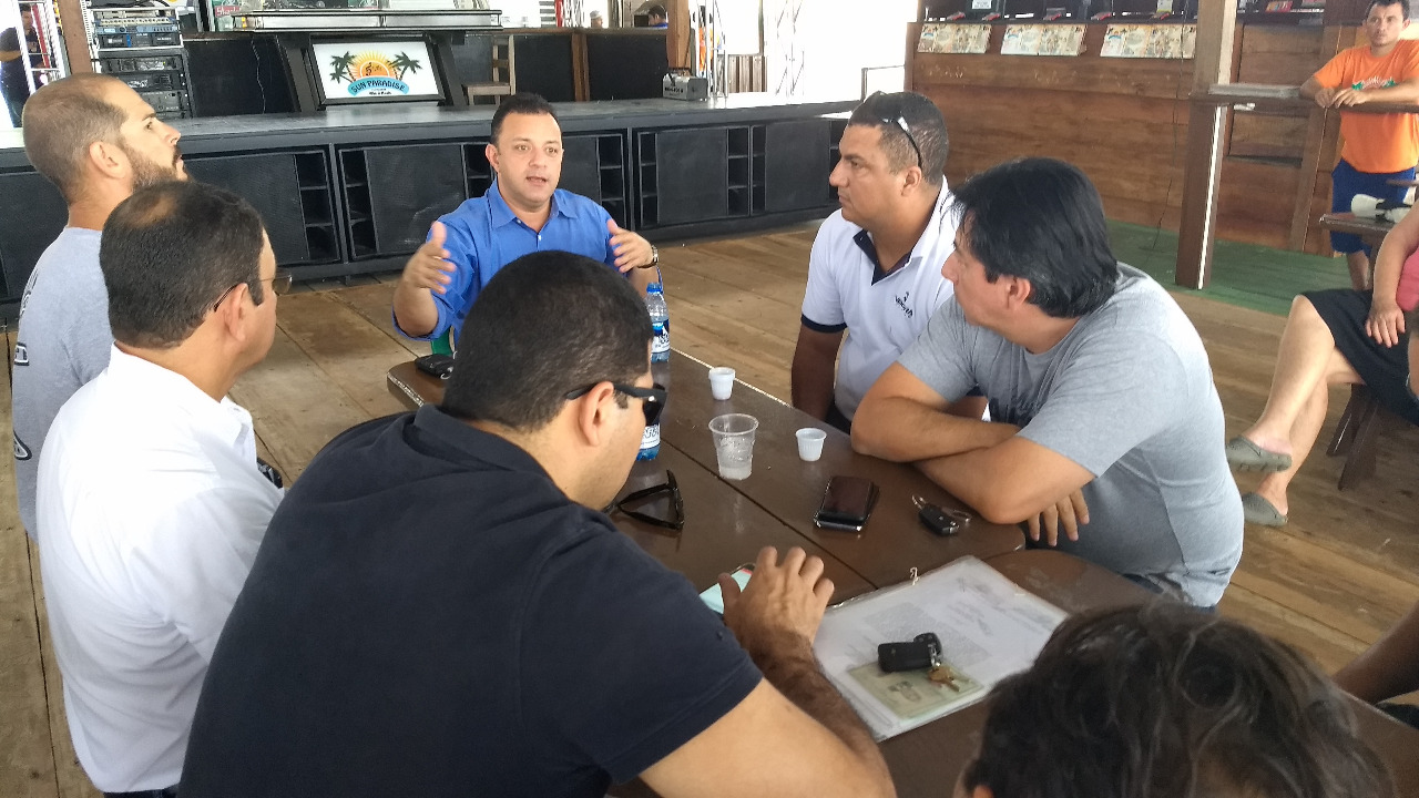 Amazonastur estuda reordenamento de flutuantes para alavancar turismo