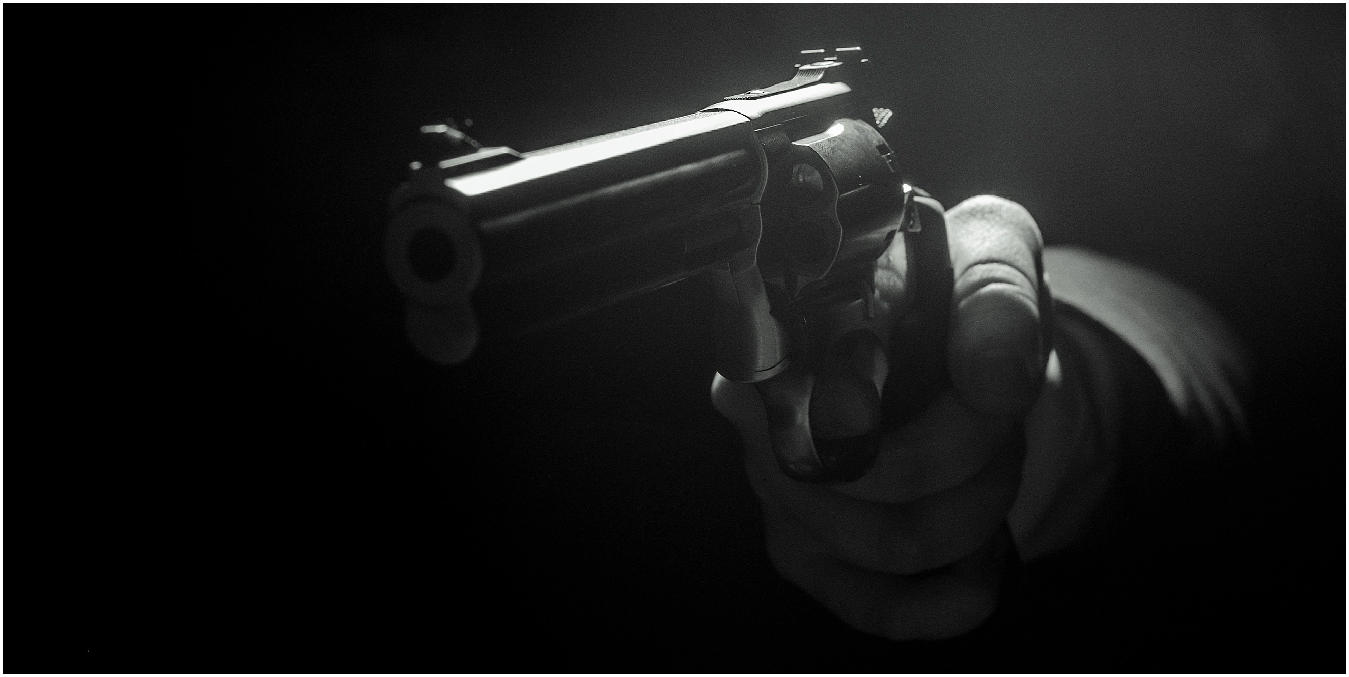 Dito &#038; Feito &#8211; Sentados num barril de pólvora