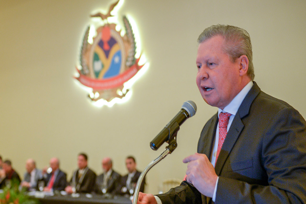 Contas de Arthur do exercício 2016 são aprovadas no TCE-AM