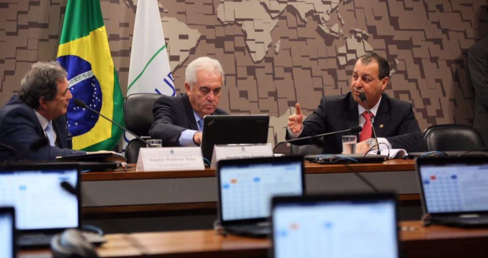 Câmara aprova projeto que torna Parintins a capital nacional do Boi-Bumbá