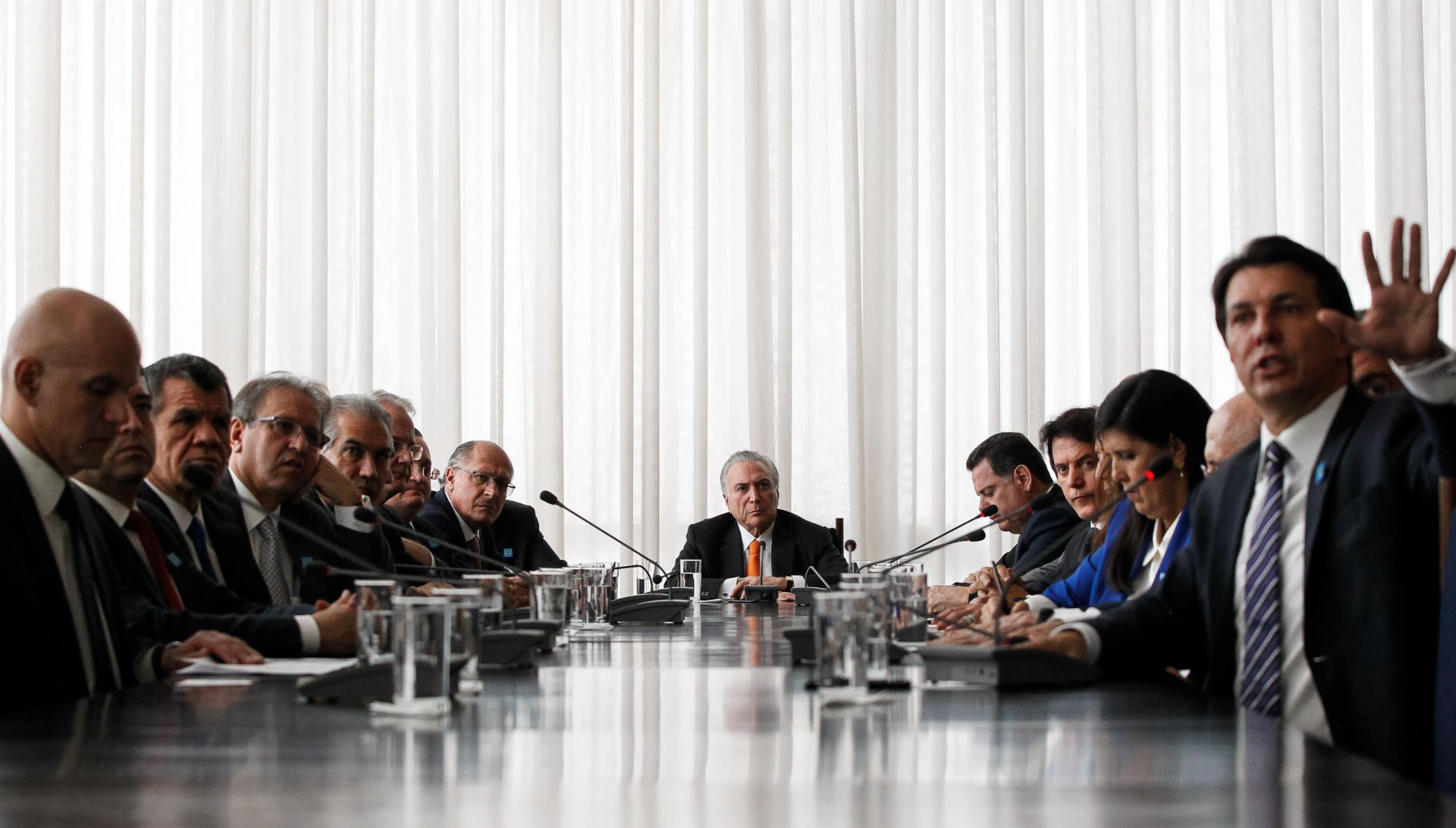 Bosco Saraiva participa de reunião com Michel Temer sobre reforma da previdência