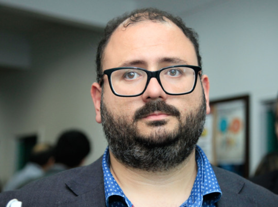 OAB pede que Polícia Civil proíba servidores armados em casas noturnas, SINPOL contesta