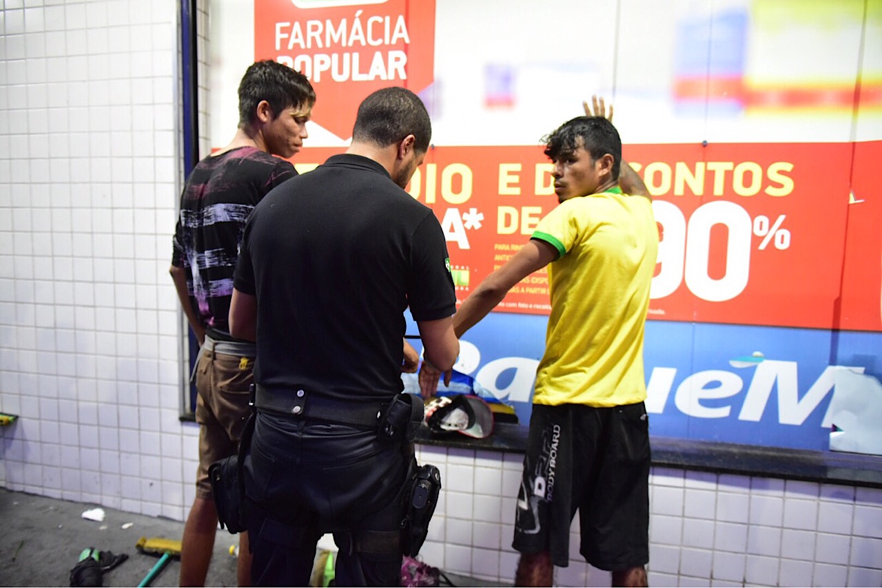 SSP proíbe atividade de limpador de vidros em Manaus