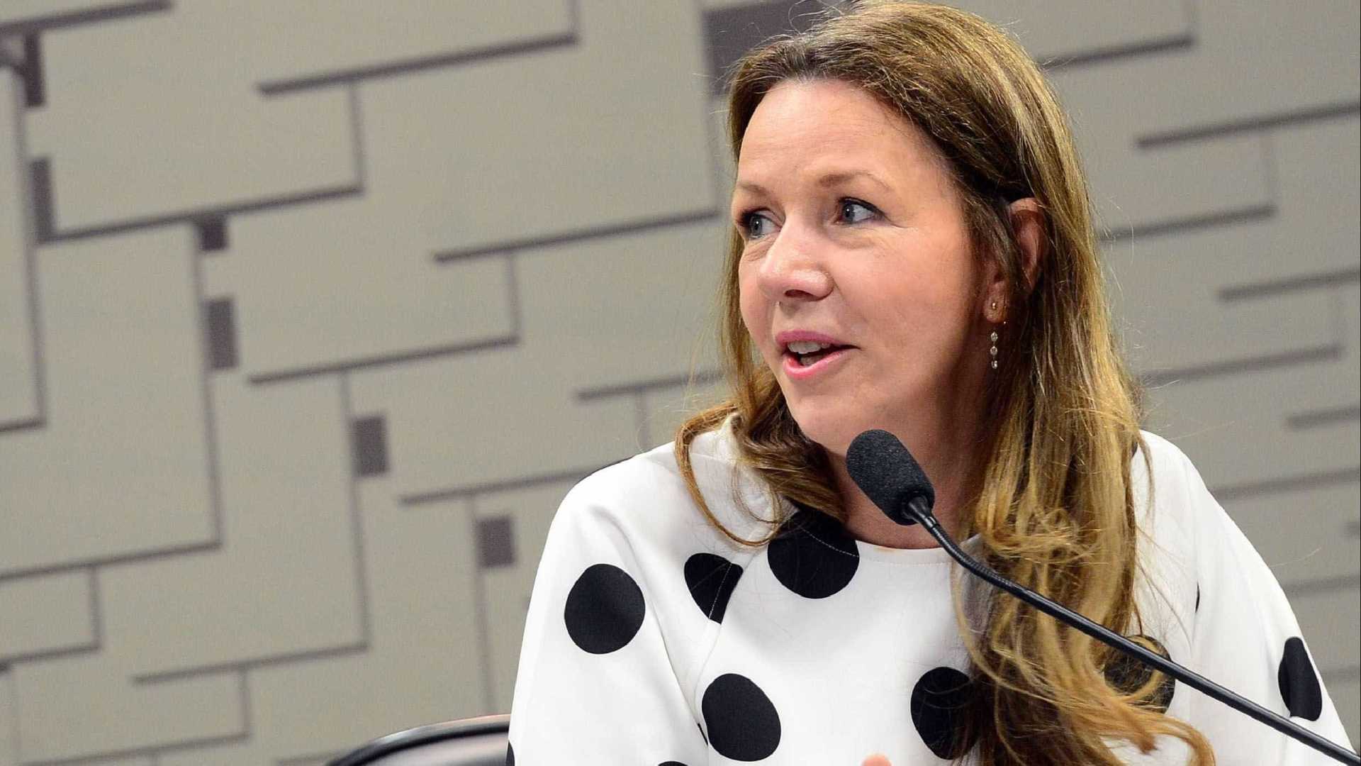 Dito &#038; Feito &#8211; Vanessa cutuca Meirelles