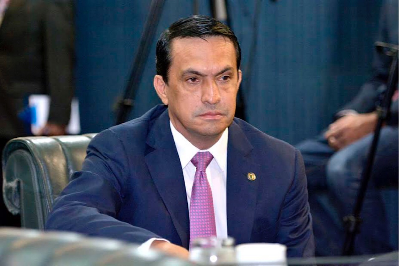 Sidney Leite já arrumou as gavetas na Casa Civil