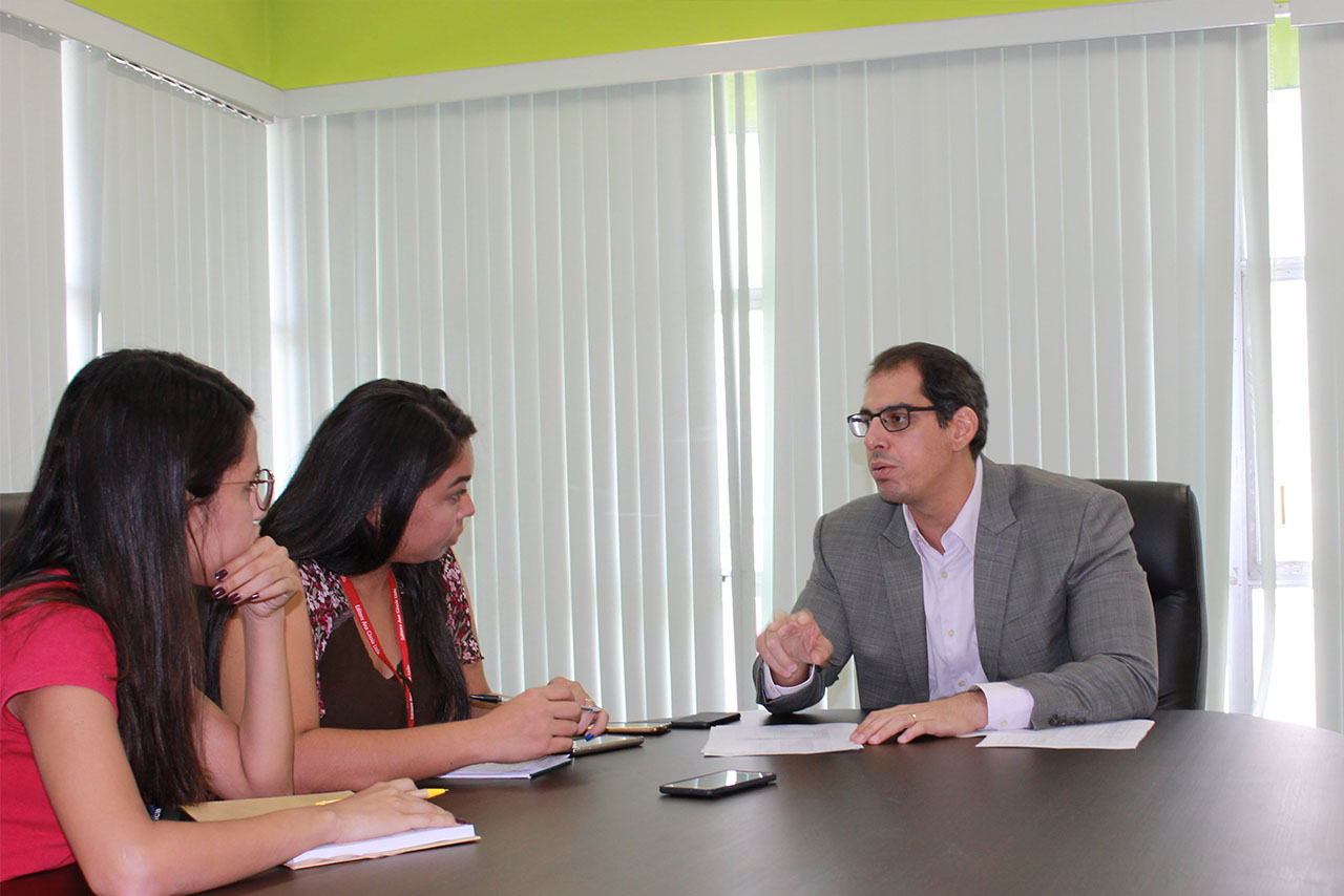 DPE-AM anuncia concurso para defensores