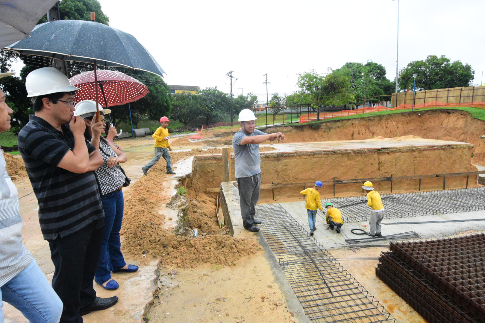 Ministério do Esporte realiza vistoria técnica na obra da piscina na Vila Olímpica de Manaus