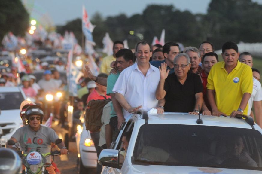 Dito &#038; Feito – ‘Pai da criança’, Omar põe as barbas de molho