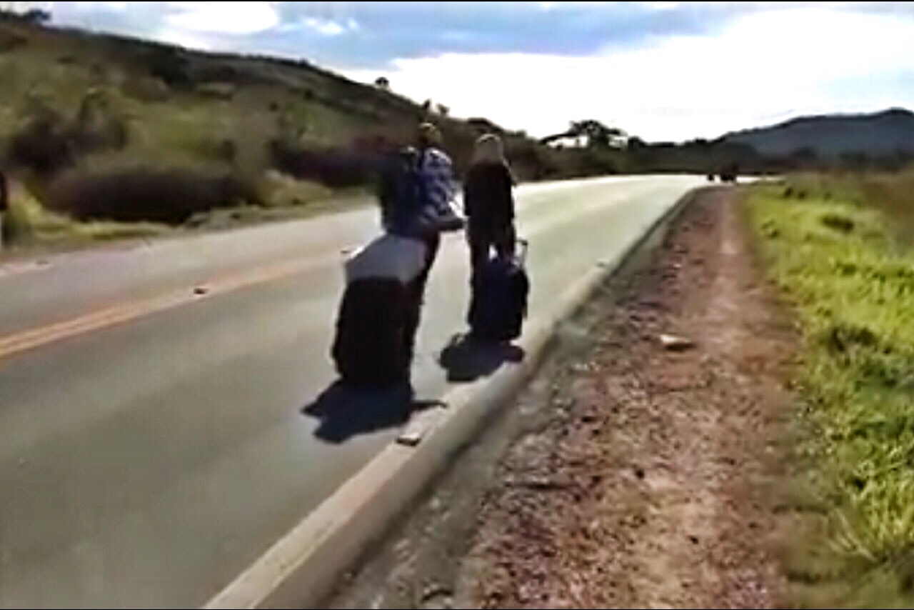 Vídeo mostra Brasil sendo invadido por venezuelanos na fronteira