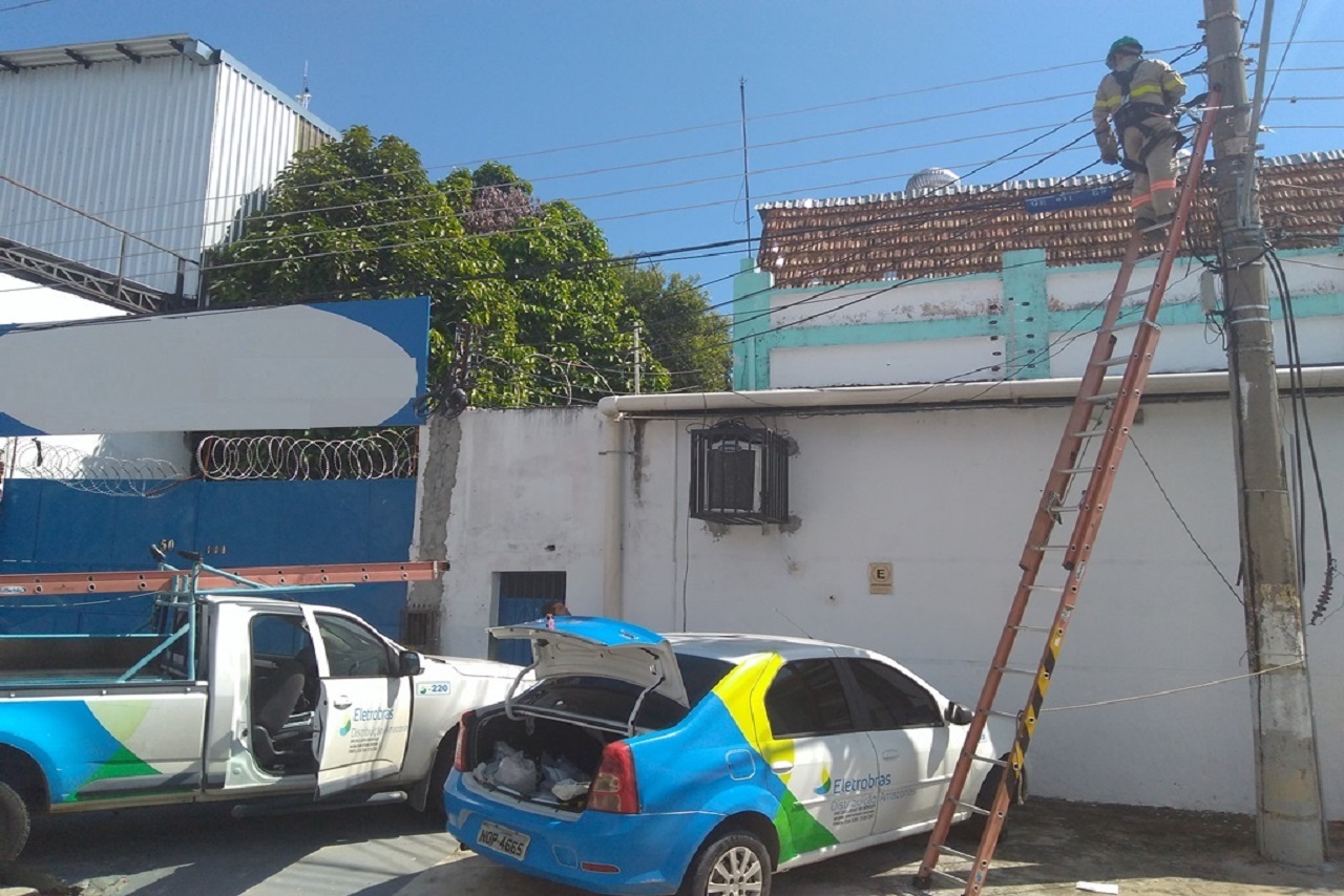 Eletrobras flagra academia com ligação clandestina na Cachoeirinha