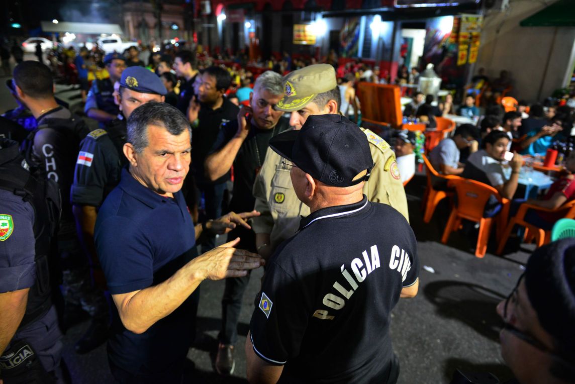 Operação Alegoria Proibida notifica 11 bares e Banda do DJ Evandro Jr