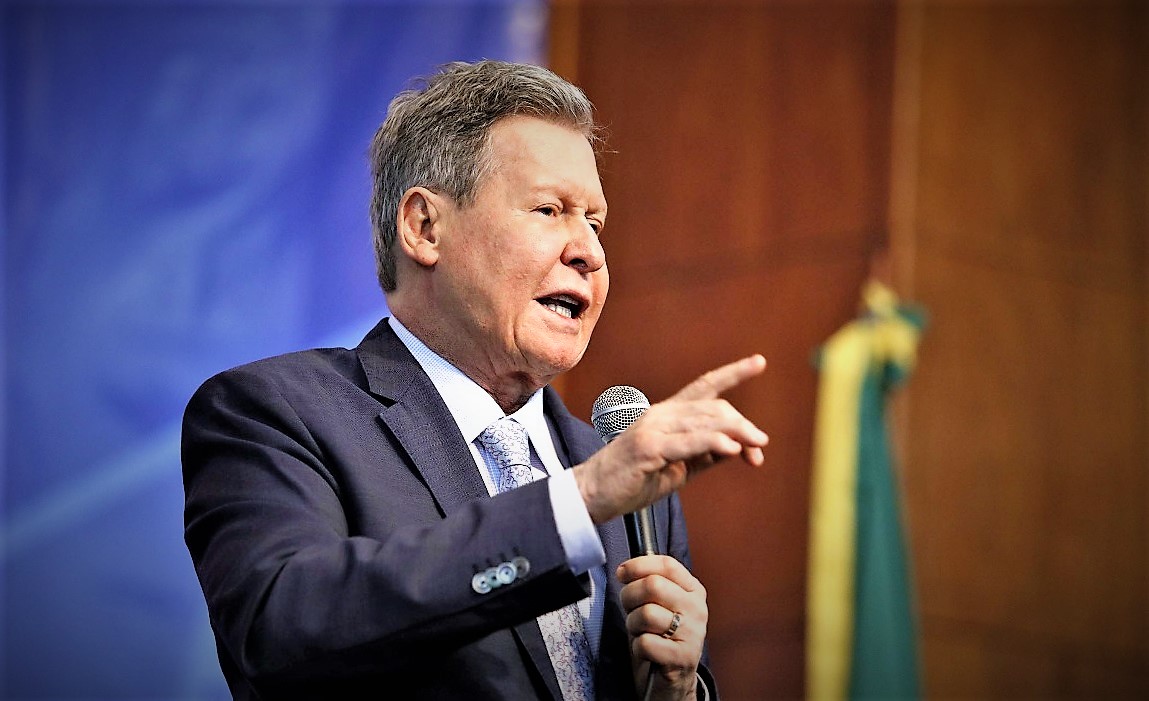 Dito &#038; Feito &#8211; Arthur não teme expulsão do PSDB