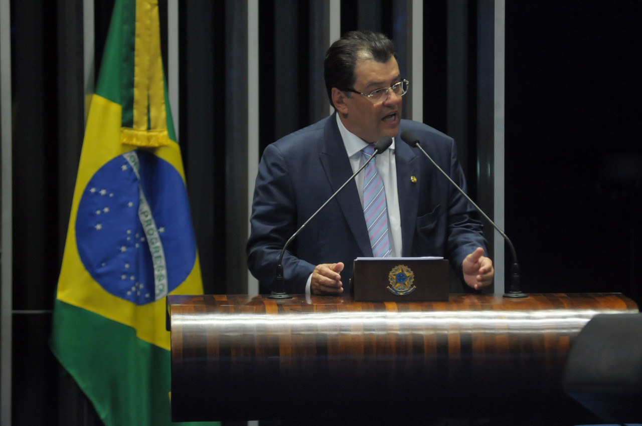 Dito &#038; Feito &#8211; Braga vê nova ameaça à Zona Franca