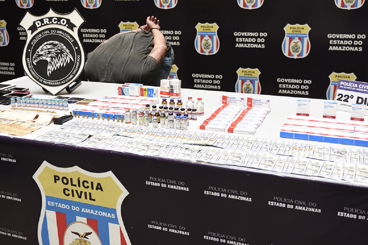 Foragido do Pará e apontado como líder de facção é preso com dólares em Manaus