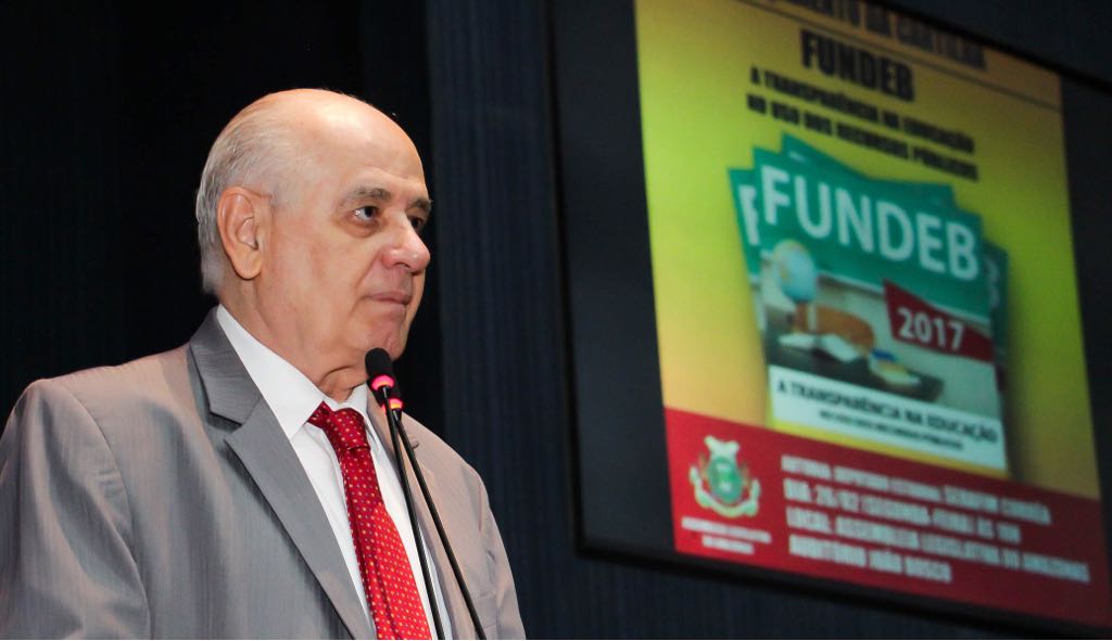 Serafim anuncia lançamento de Cartilha do Fundeb