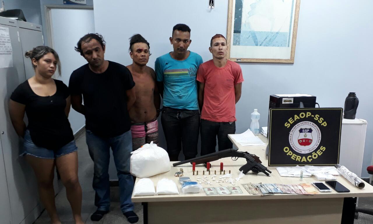Polícia prende grupo que usava salão de beleza como ponto de venda de drogas
