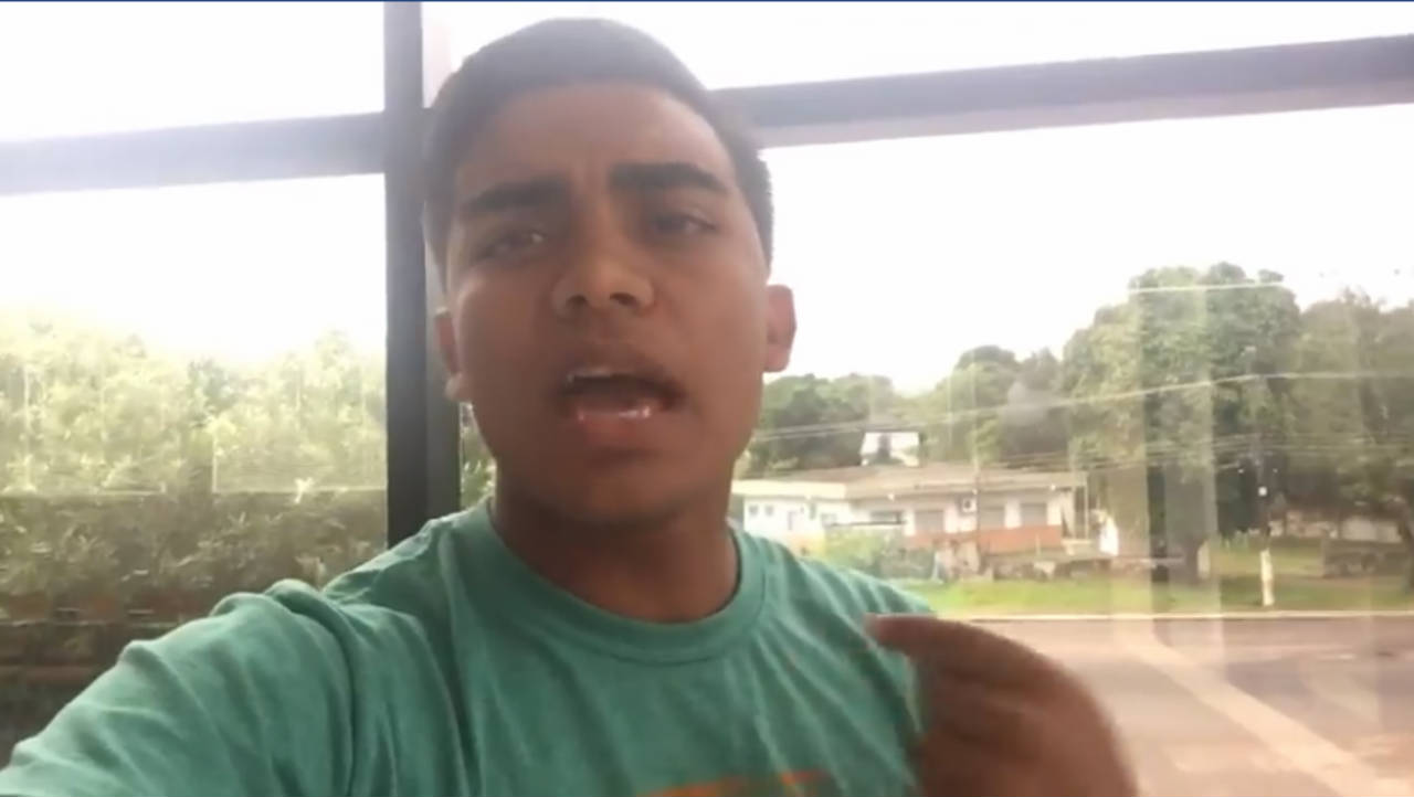 Jovem que criticou serviço da Junta Militar faz novo vídeo se defendendo