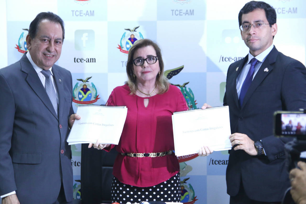 TCE divulga lista de gestores &#8216;fichas sujas&#8217;