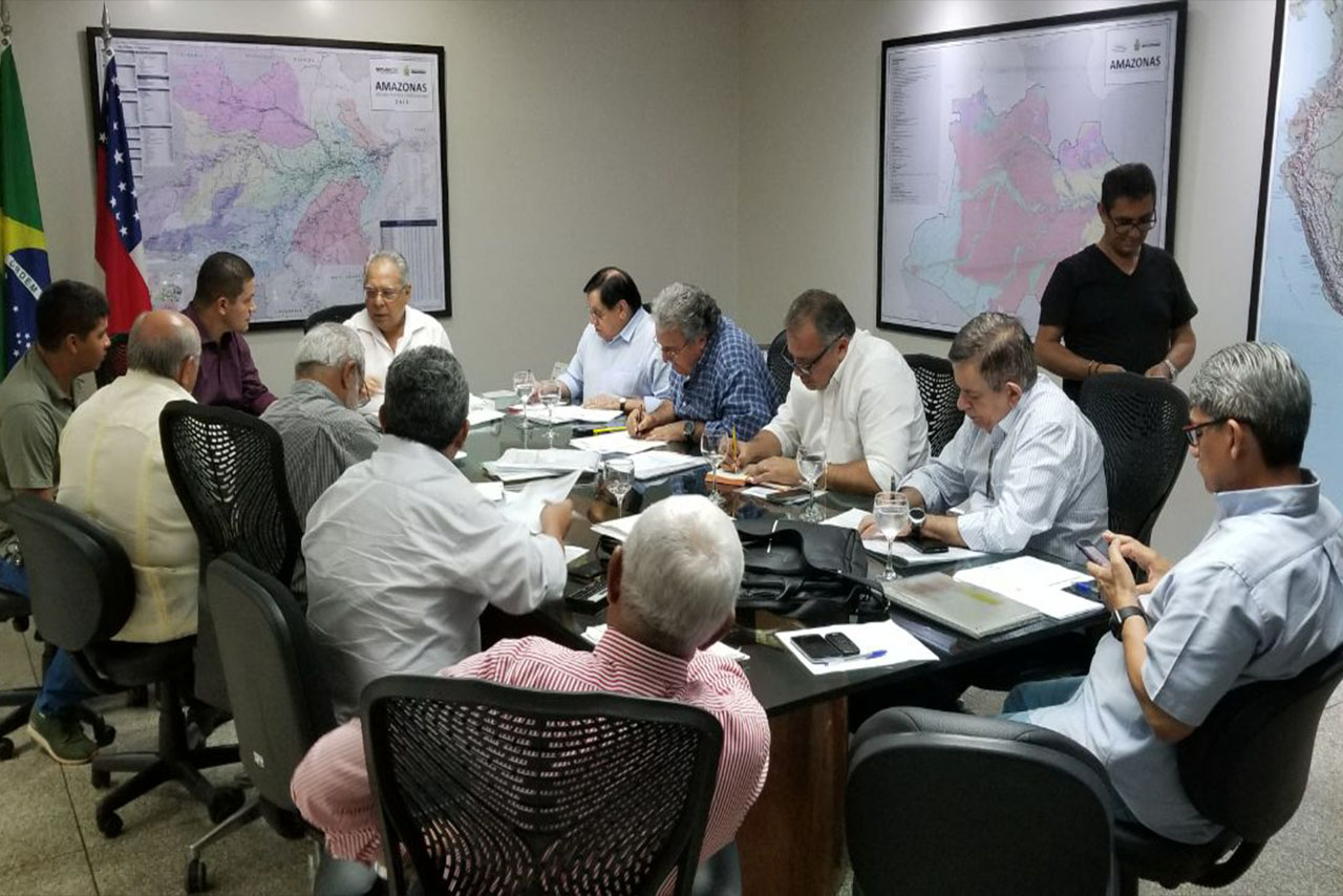 Amazonino já está em campanha