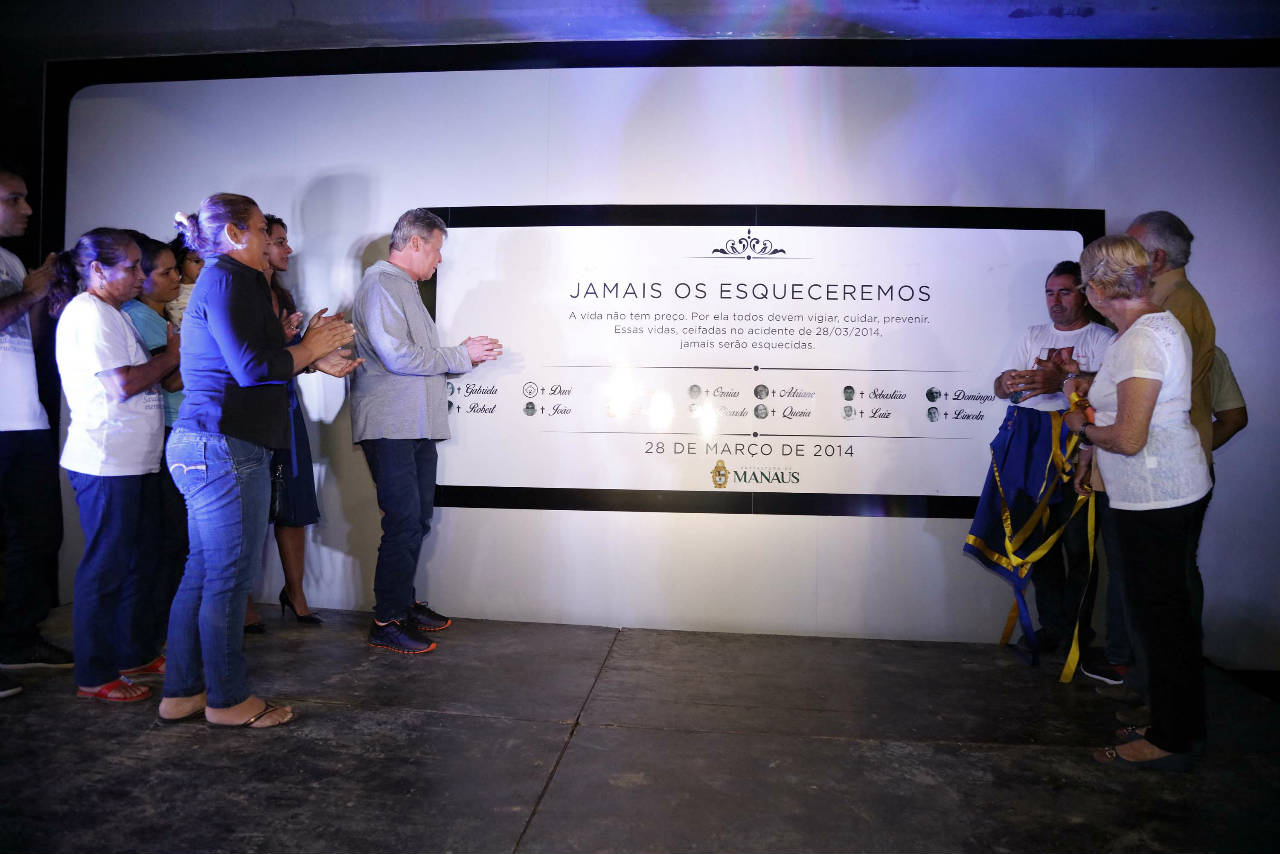Memorial em homenagem às vítimas do acidente de 28 de março é inaugurado