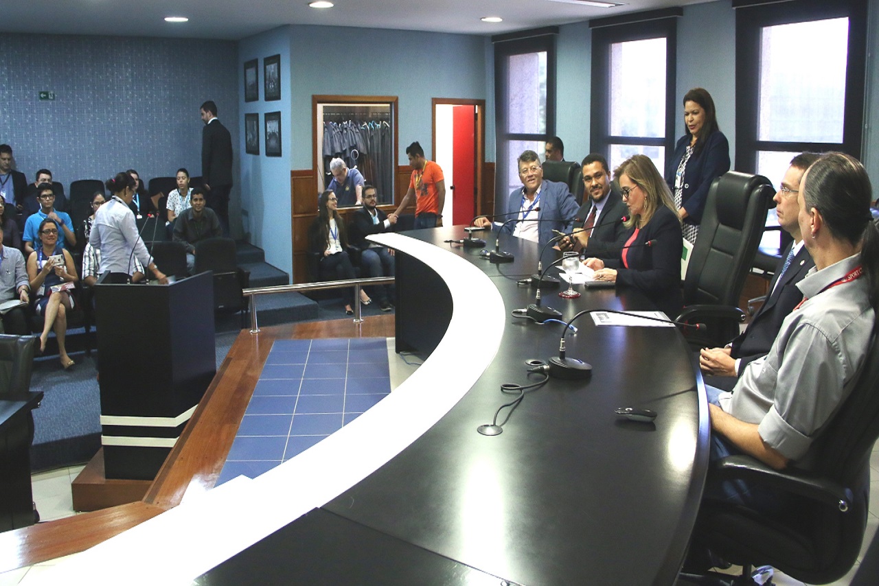 TCE promove debate pelo Dia da Água