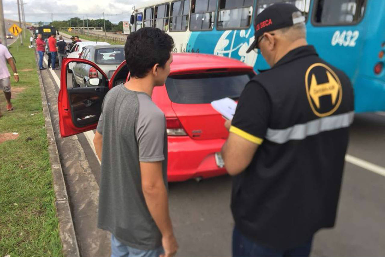Detran-AM aplica mais de 450 multas durante o feriado da Semana Santa