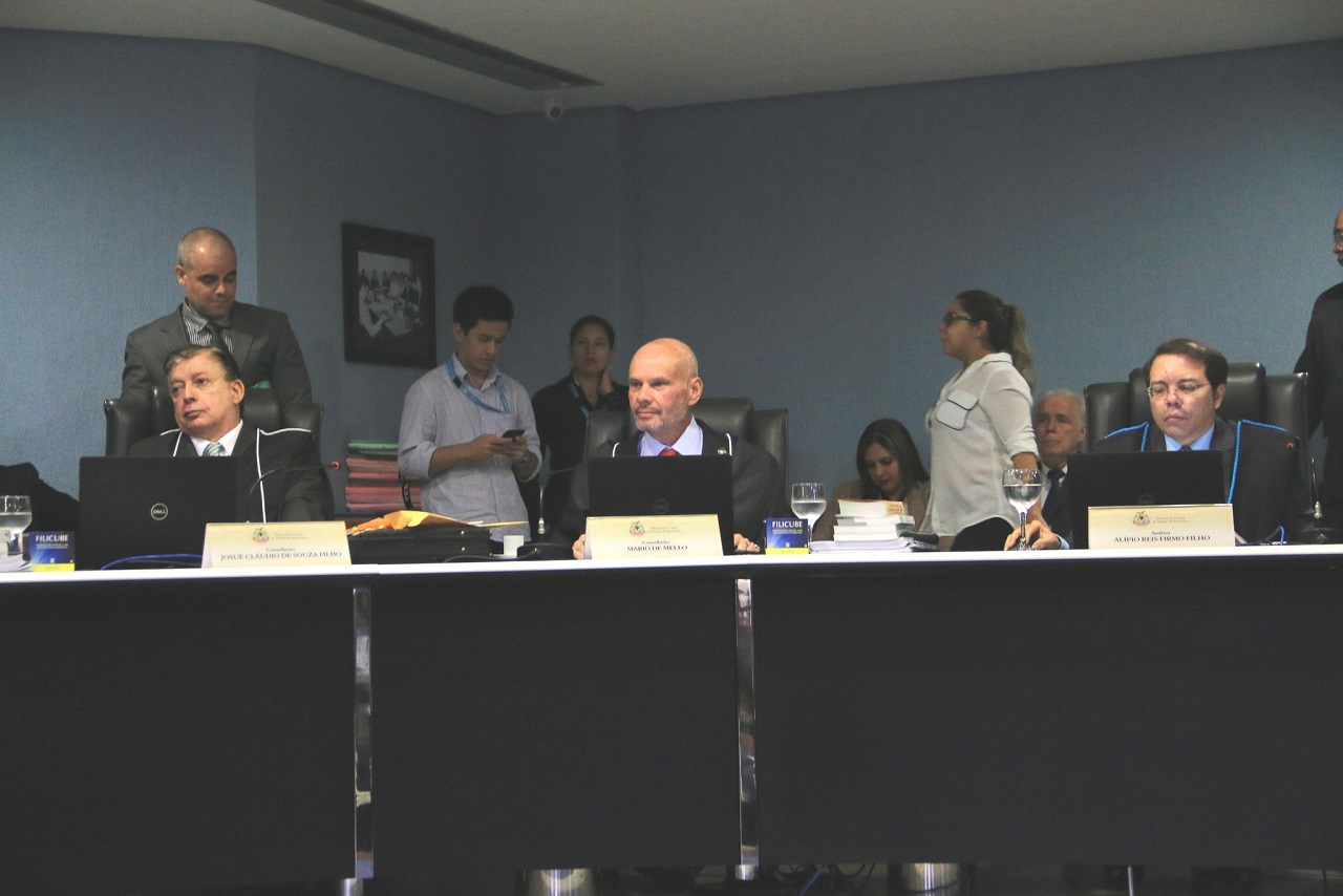 TCE suspende locação de ambulâncias para o Samu Manaus