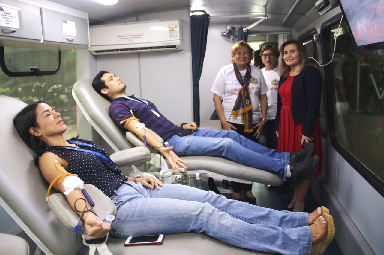Servidores do TCE participam de campanha de doação de sangue
