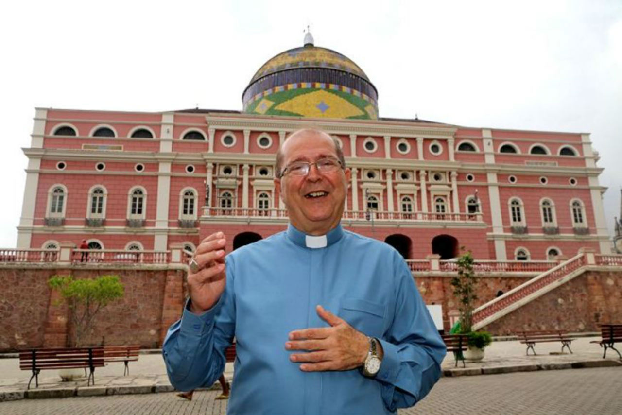 Dito &#038; Feito &#8211; Professores foram se queixar ao bispo!