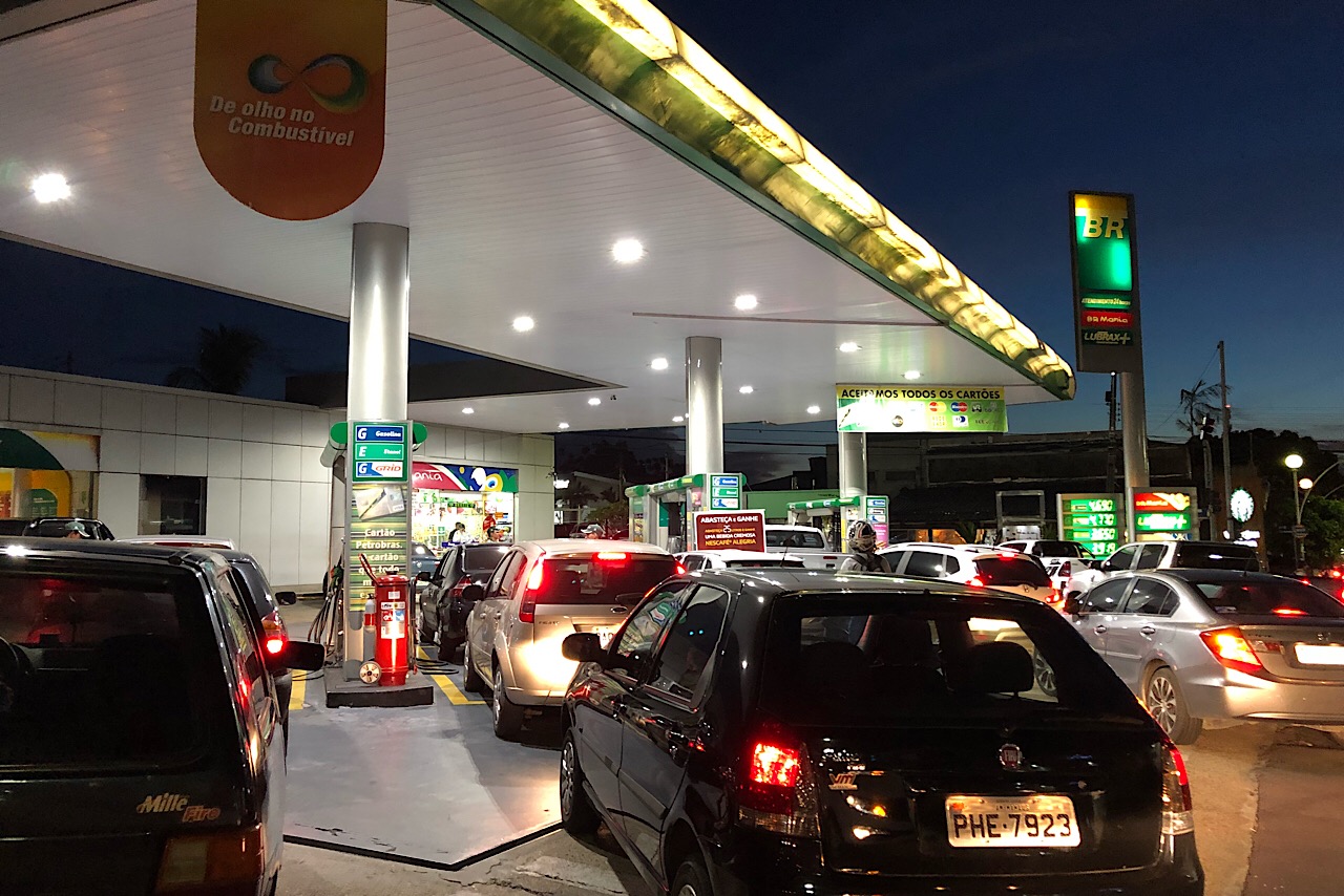 Já tem posto sem combustível em Manaus