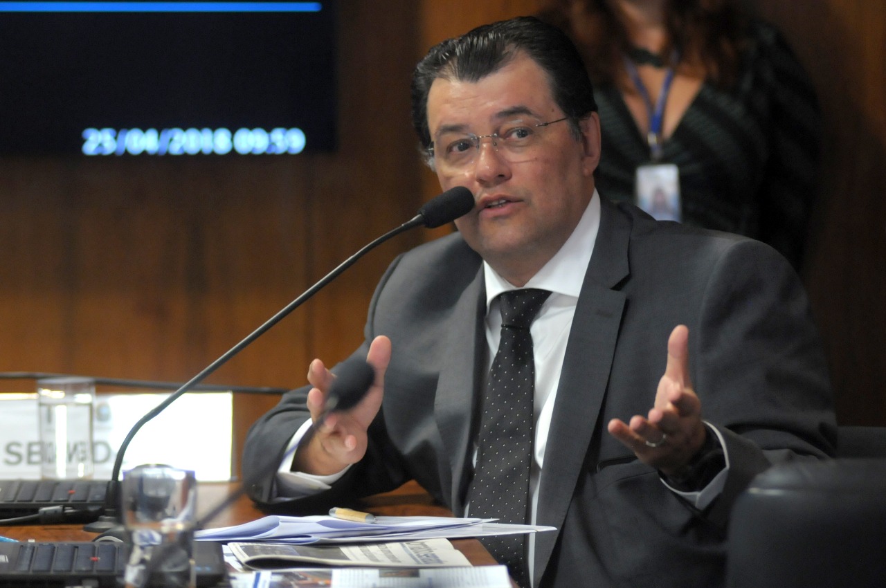 Senado instala comissão para avaliar a migração de empresas brasileiras para o Paraguai