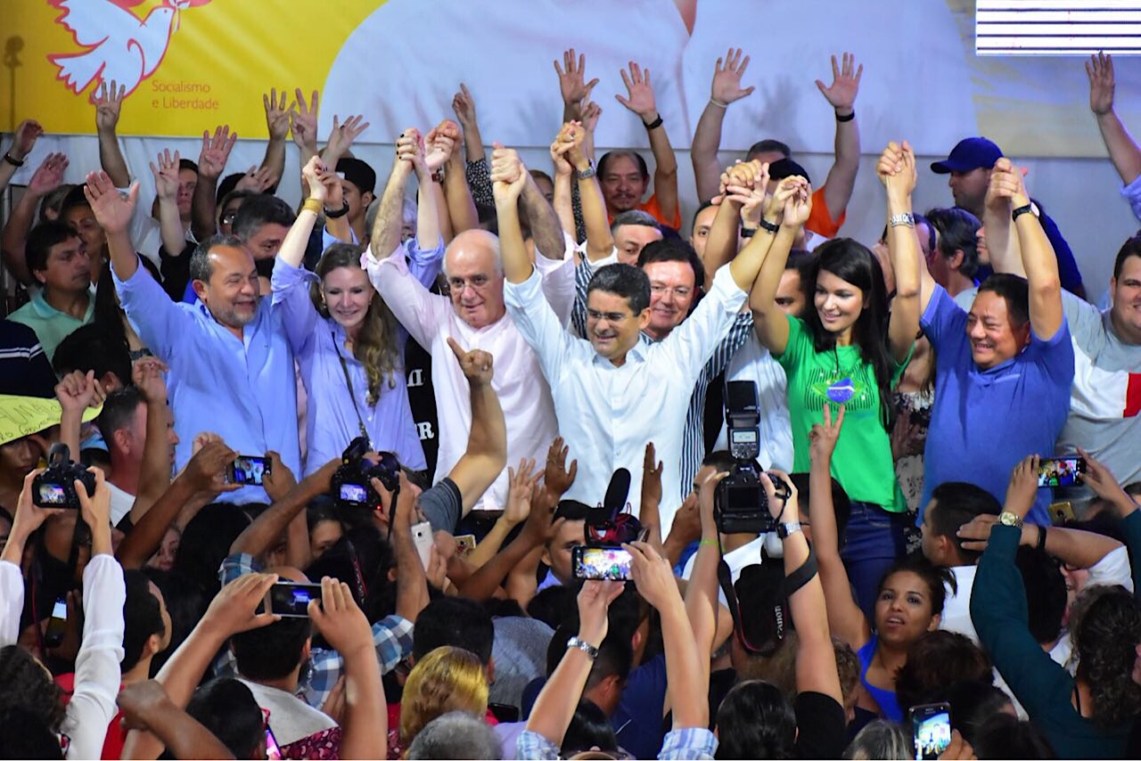 PSB de David Almeida ganha apoio do PT