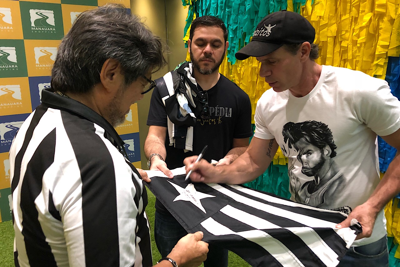 Em Manaus, Túlio Maravilha diz que Neymar precisa pensar mais no coletivo