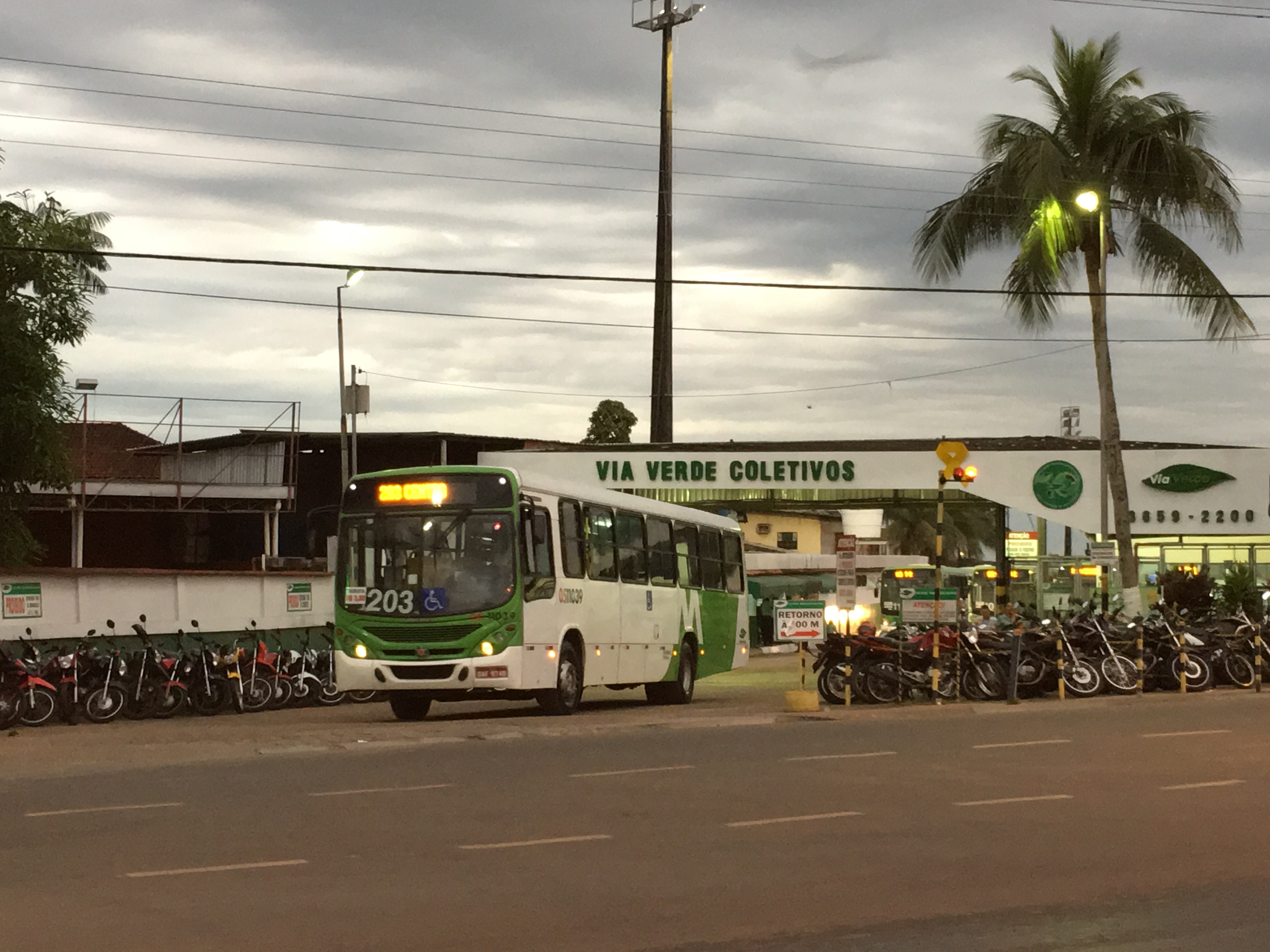 Transporte coletivo volta à normalidade