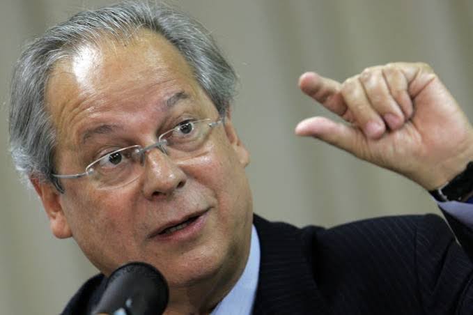 STF determina saída de José Dirceu da prisão