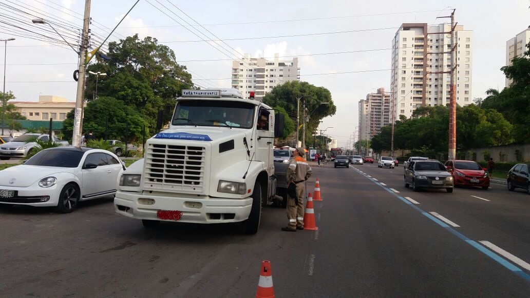 CMM aprova audiência para debater tráfego de veículos pesados