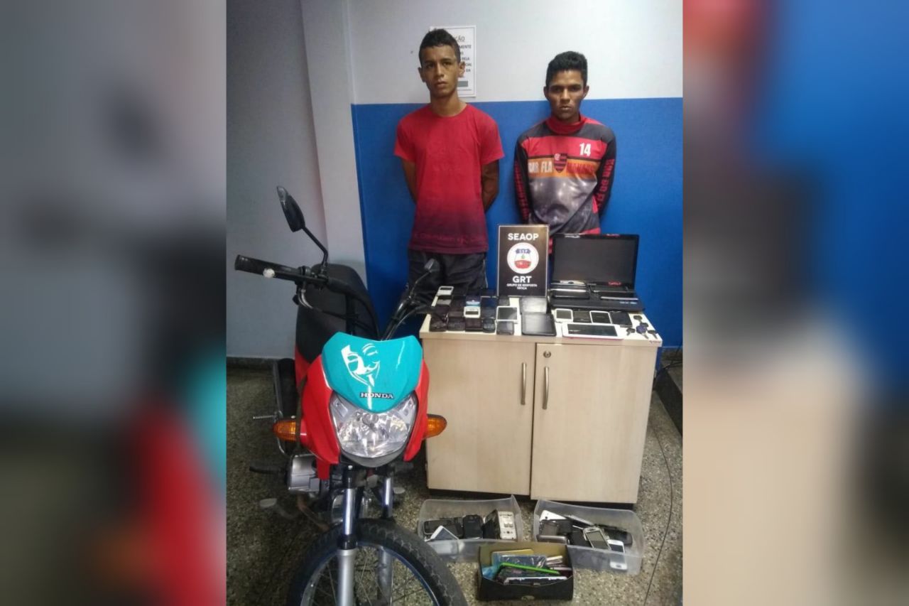 Dupla que fazia arrastões com arma alugada é presa em Manaus