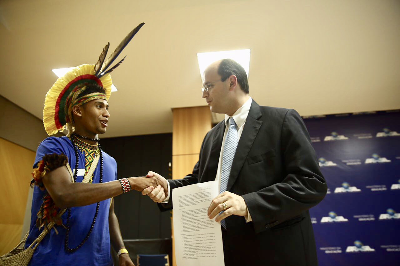 Ministro autoriza abertura de vagas do Bolsa Permanência para indígenas e quilombolas
