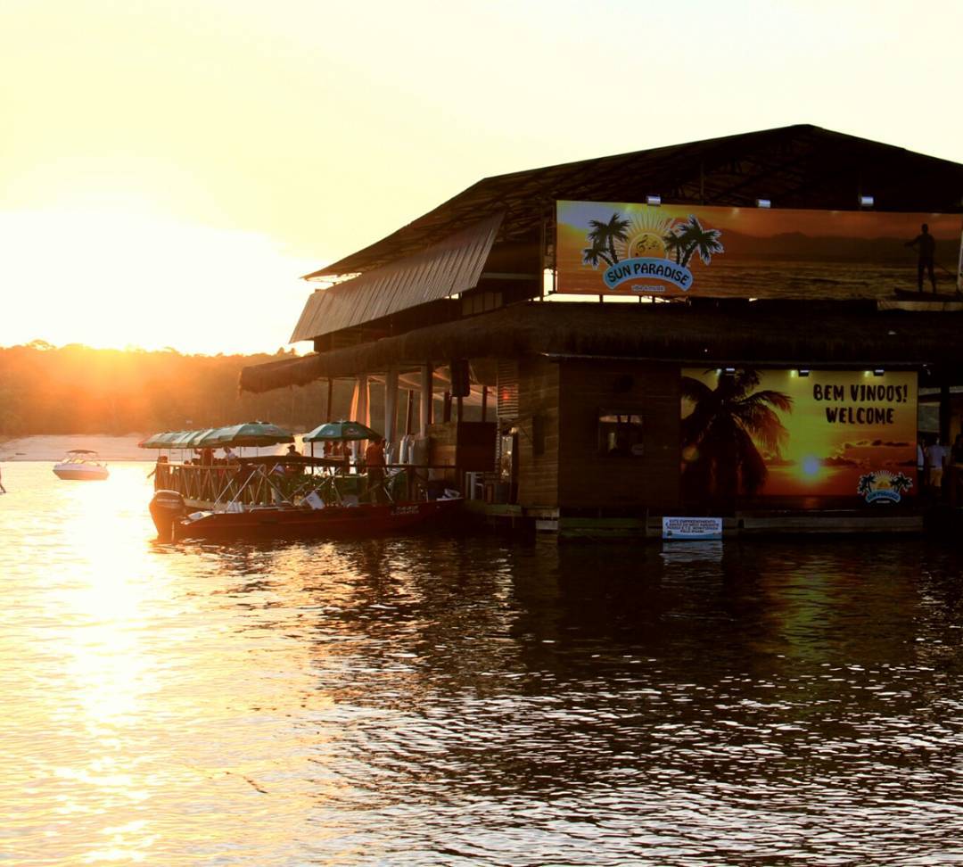 Sun Paradise diz que gays foram expulsos do flutuante porque faziam sexo no banheiro
