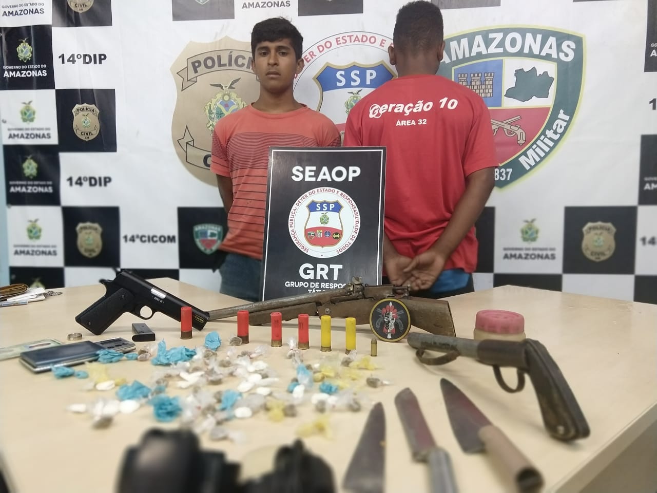 Polícia Civil prende dupla que praticava roubos a rotas do Distrito Industrial