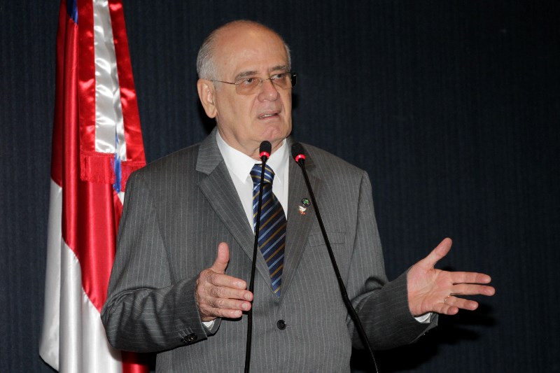 Dito &#038; Feito &#8211; “Seduc engavetou R$ 1 bilhão do Fundeb”, diz Serafim